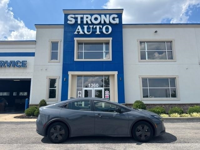 Toyota Prius Nightshade (Natl) 2025