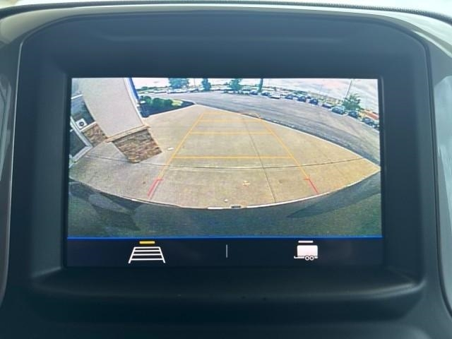 Chevrolet Silverado 1500 4WD Double Cab 147" Custom 2020