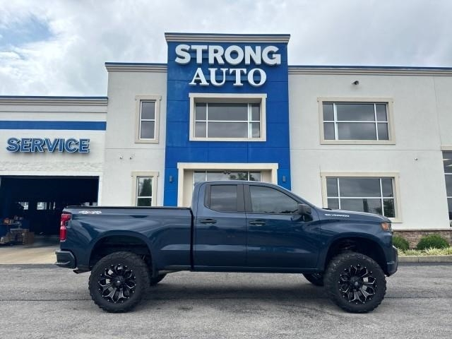 Chevrolet Silverado 1500 4WD Double Cab 147" Custom 2020