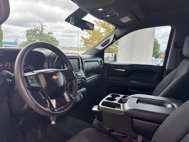 Chevrolet Silverado 1500 4WD Double Cab 147" Custom 2020