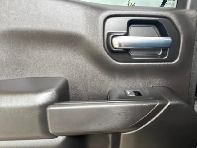 Chevrolet Silverado 1500 4WD Double Cab 147" Custom 2020