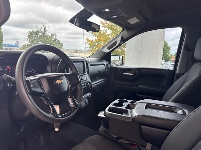 Chevrolet Silverado 1500 4WD Double Cab 147" Custom 2020