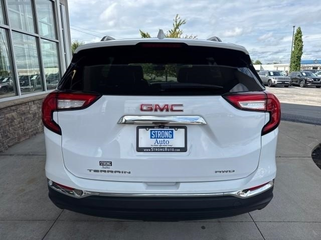 GMC Terrain AWD 4dr SLT 2024