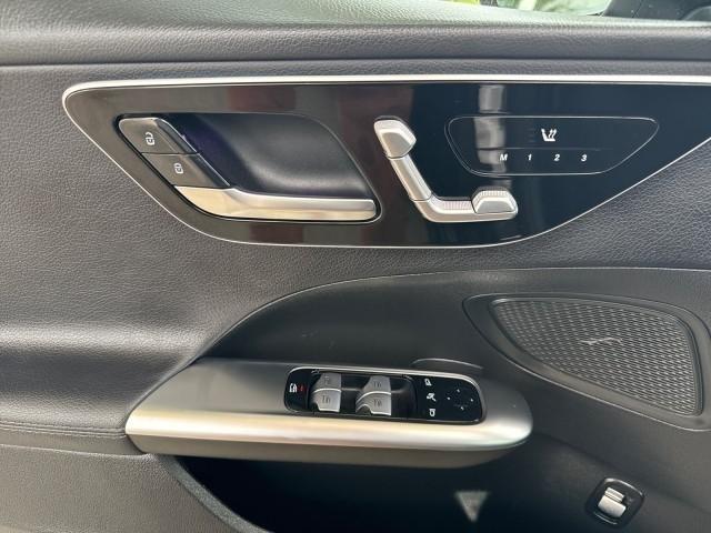 Mercedes-Benz C-Class C 300 4MATIC Sedan 2025