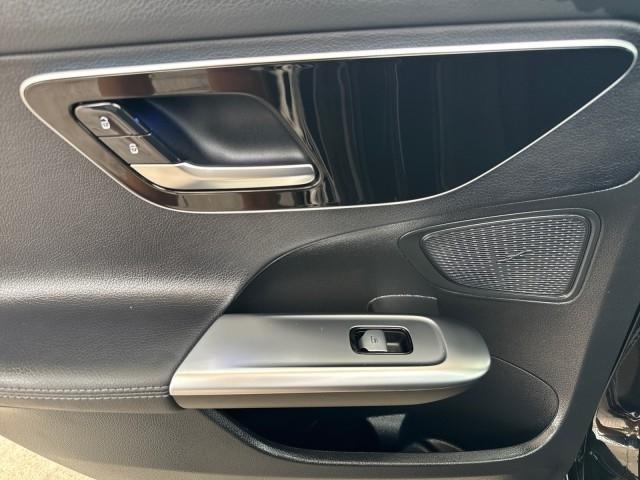 Mercedes-Benz C-Class C 300 4MATIC Sedan 2025