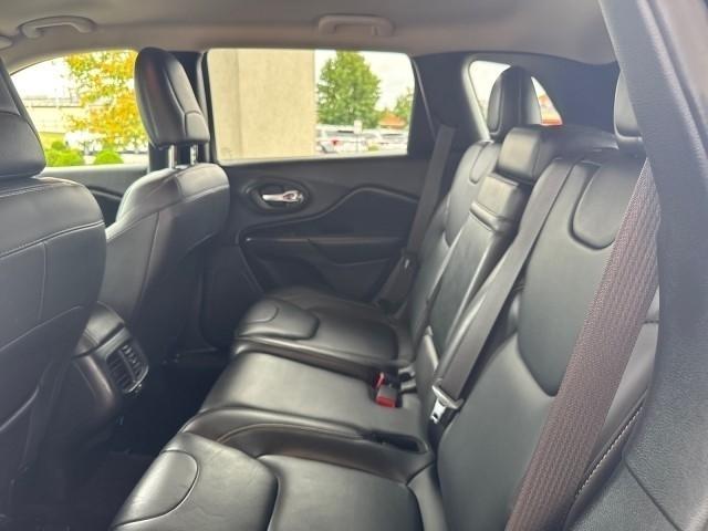 Jeep Cherokee 4WD 4dr High Altitude 2016