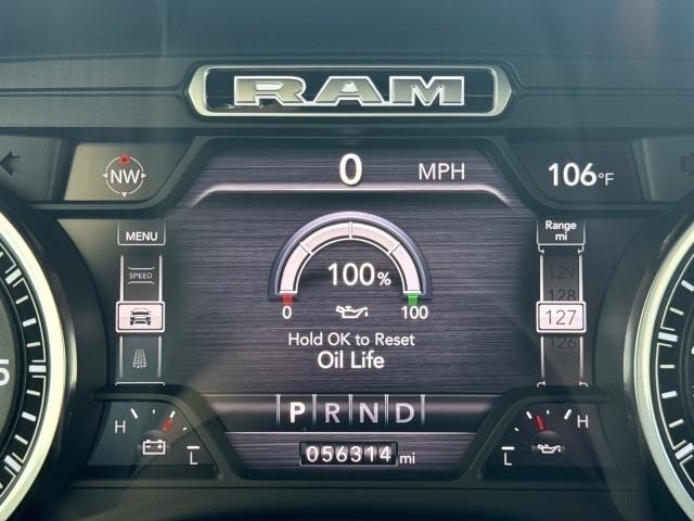 RAM 1500 Laramie 4x4 Crew Cab 5'7" Box 2021