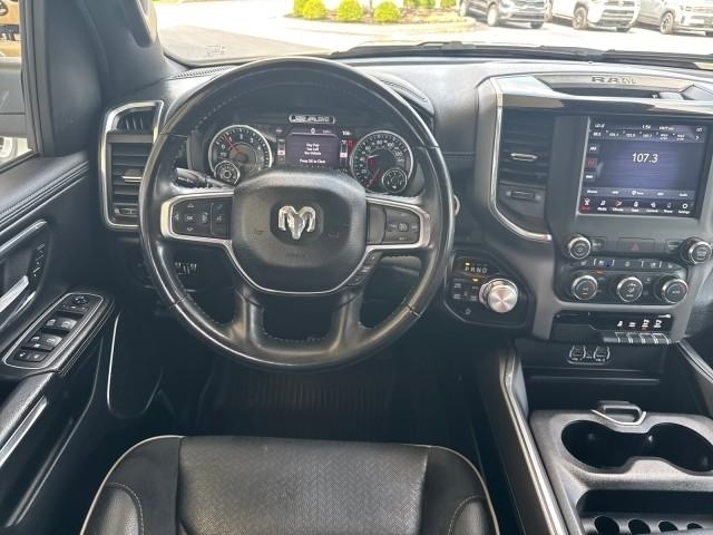RAM 1500 Laramie 4x4 Crew Cab 5'7" Box 2021