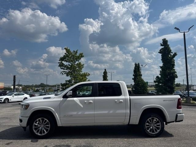 RAM 1500 Laramie 4x4 Crew Cab 5'7" Box 2021
