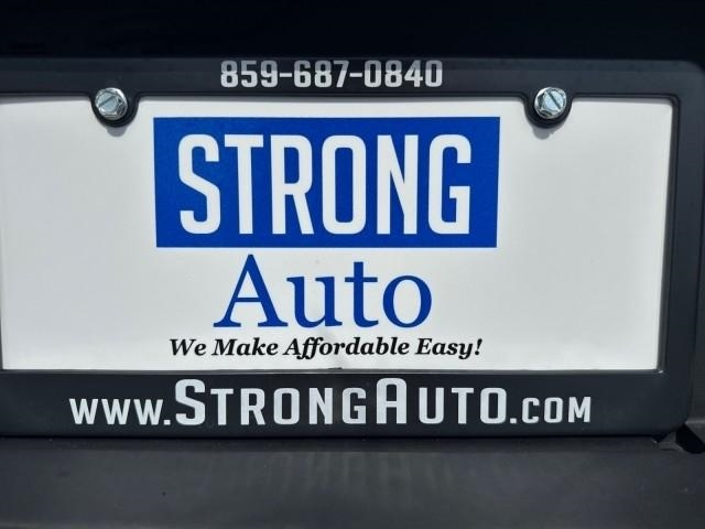 RAM 1500 Laramie 4x4 Crew Cab 5'7" Box 2021