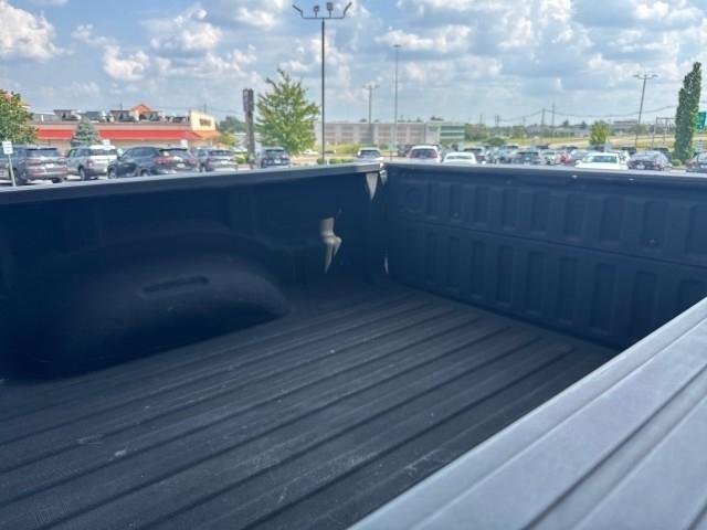 RAM 1500 Laramie 4x4 Crew Cab 5'7" Box 2021