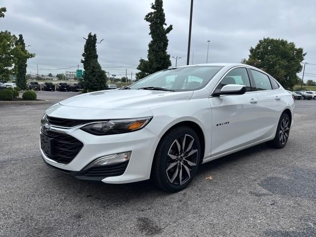 Chevrolet Malibu 4dr Sdn RS 2024