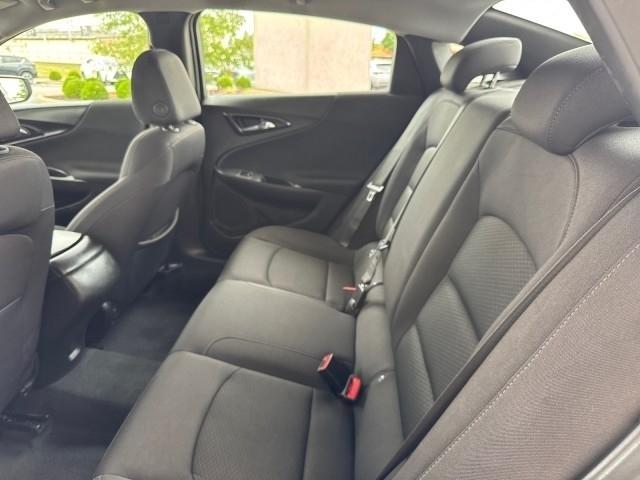 Chevrolet Malibu 4dr Sdn RS 2024