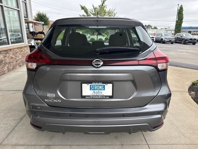Nissan Kicks S FWD 2021