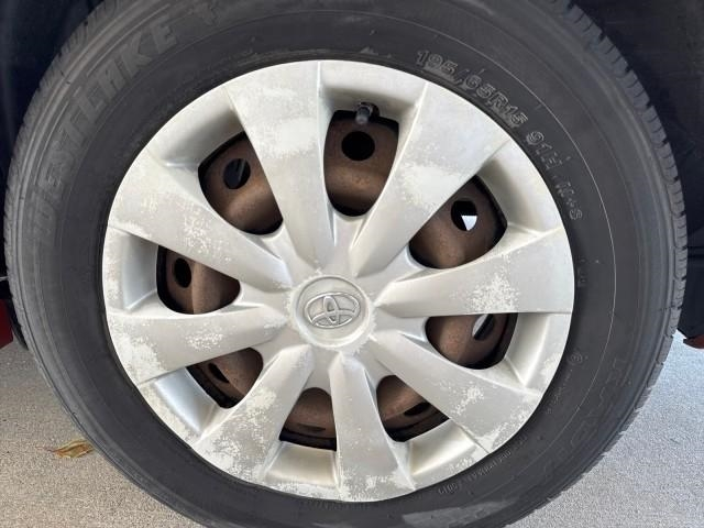 Toyota Corolla 4dr Sdn Man (Natl) 2009