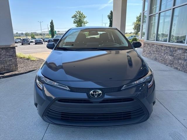 Toyota Corolla LE CVT (Natl) 2025