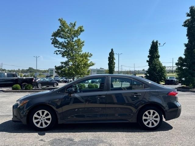 Toyota Corolla LE CVT (Natl) 2025