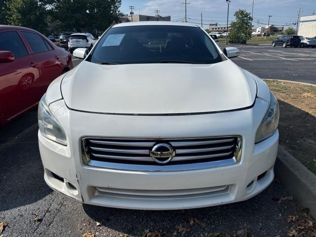 Nissan Maxima 4dr Sdn V6 CVT 3.5 SV 2012