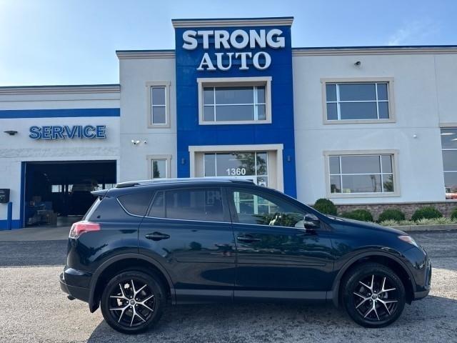 Toyota RAV4 SE AWD (Natl) 2018
