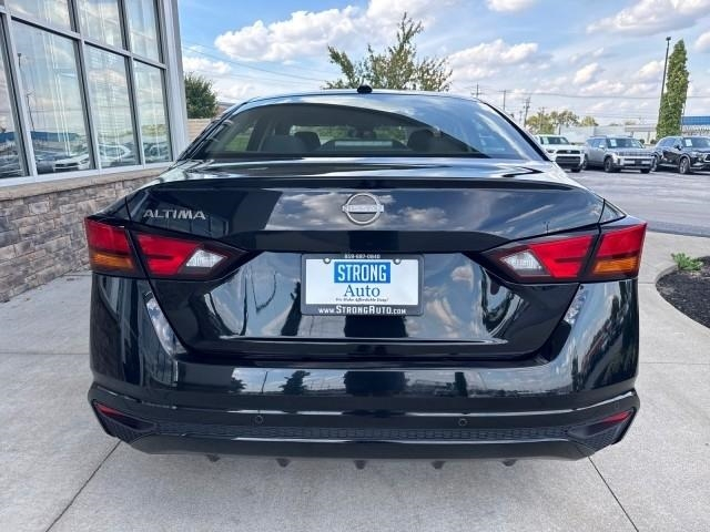 Nissan Altima SV FWD 2025