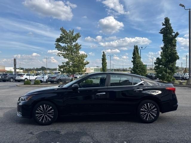 Nissan Altima SV FWD 2025