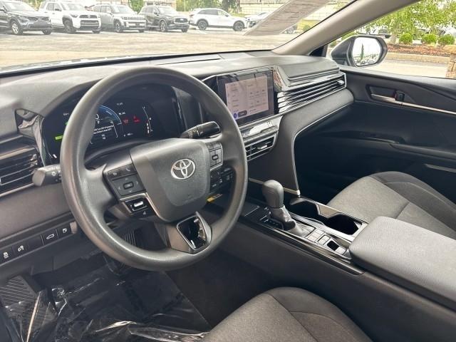 Toyota Camry XLE (Natl) 2025