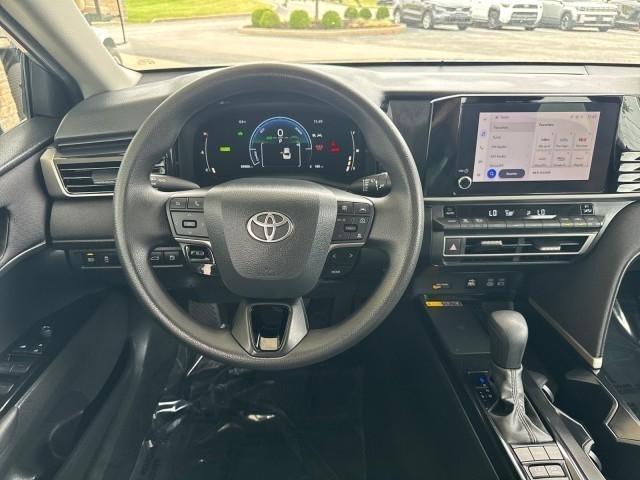 Toyota Camry XLE (Natl) 2025