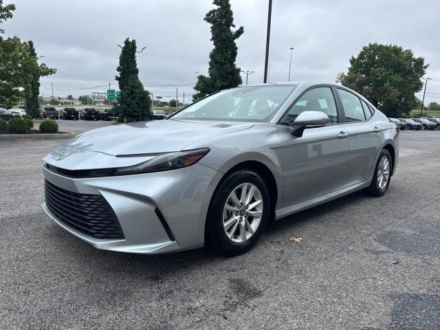 Toyota Camry XLE (Natl) 2025
