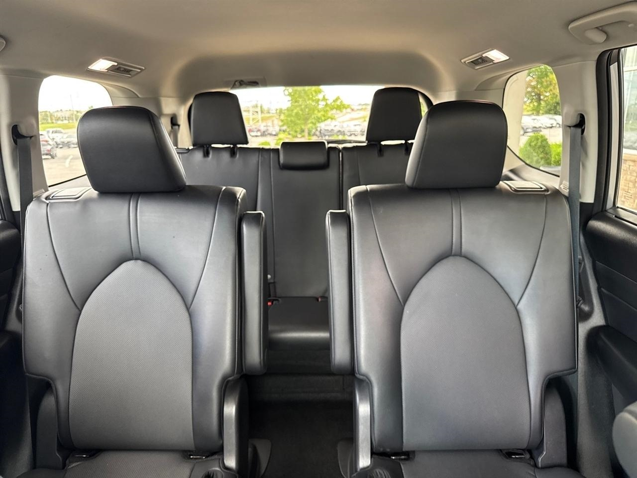 Toyota Grand Highlander Platinum AWD (Natl) 2025