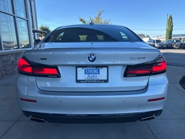 BMW 5 Series 530i xDrive Sedan 2021