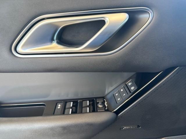 Land Rover Range Rover Velar P250 Dynamic SE 2025