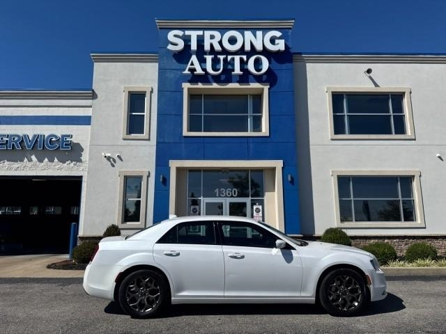 Chrysler 300 4dr Sdn 300S AWD 2016