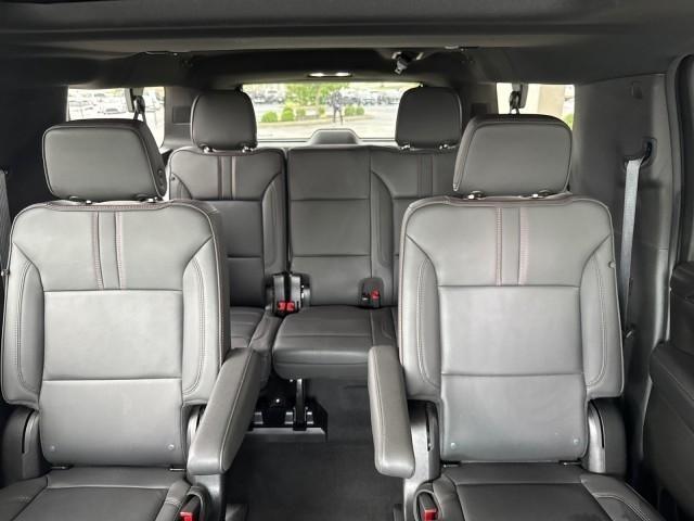 Chevrolet Suburban 4WD 4dr RST 2024