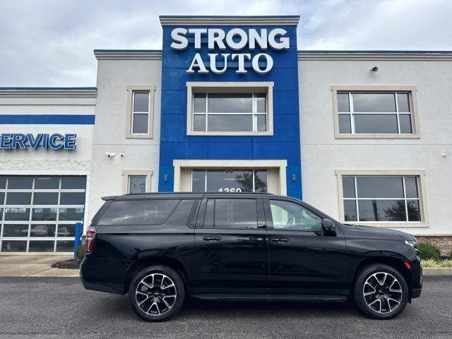 Chevrolet Suburban 4WD 4dr RST 2024