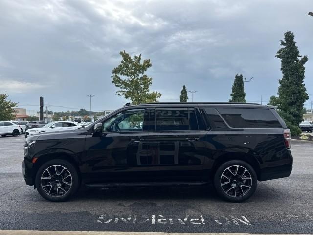 Chevrolet Suburban 4WD 4dr RST 2024