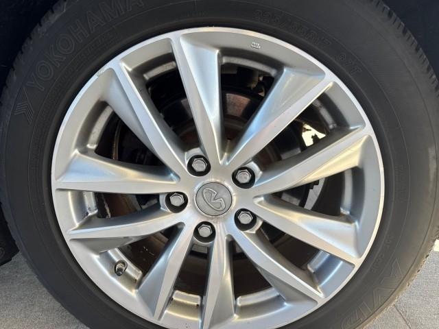 Infiniti Q50 4dr Sdn 3.0t Premium AWD 2016