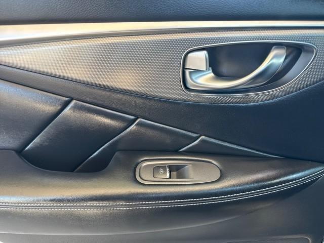 Infiniti Q50 4dr Sdn 3.0t Premium AWD 2016