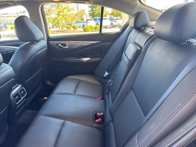 Infiniti Q50 4dr Sdn 3.0t Premium AWD 2016