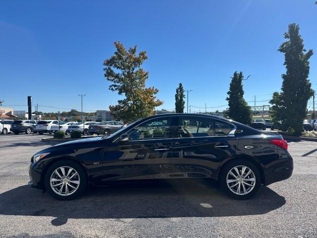 Infiniti Q50 4dr Sdn 3.0t Premium AWD 2016