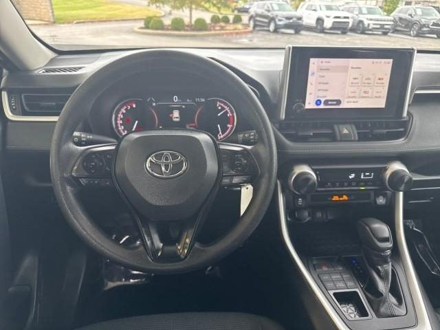 Toyota RAV4 LE AWD (Natl) 2025
