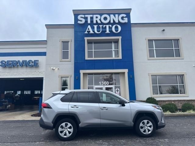Toyota RAV4 LE AWD (Natl) 2025