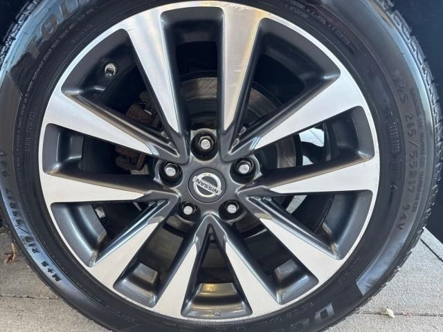 Nissan Altima 4dr Sdn I4 2.5 SV 2016