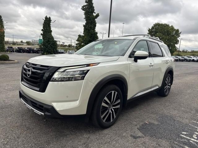 Nissan Pathfinder Platinum 4WD 2024