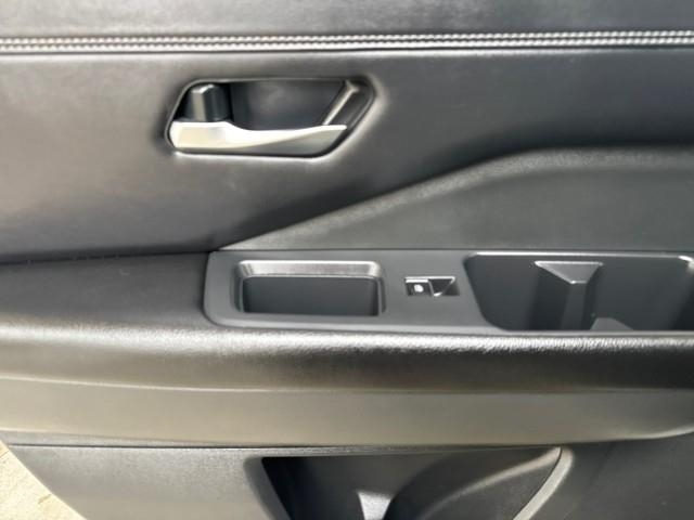 Nissan Pathfinder Platinum 4WD 2024