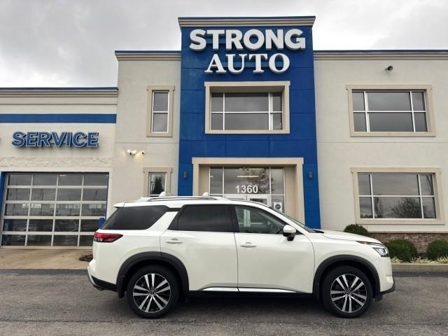 Nissan Pathfinder Platinum 4WD 2024