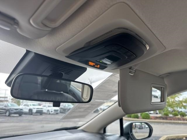 Toyota Corolla LE CVT (Natl) 2025