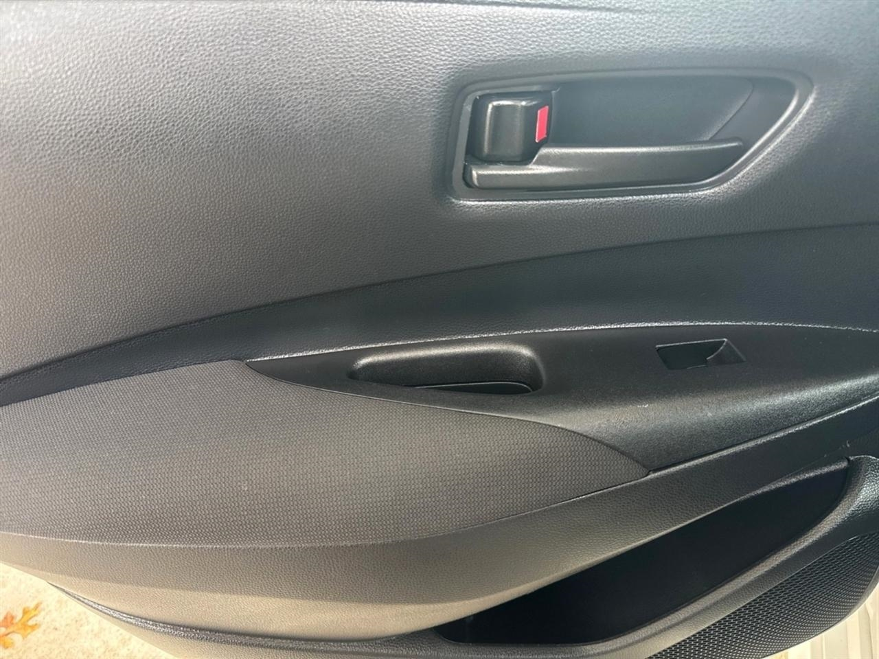 Toyota Corolla LE CVT (Natl) 2025