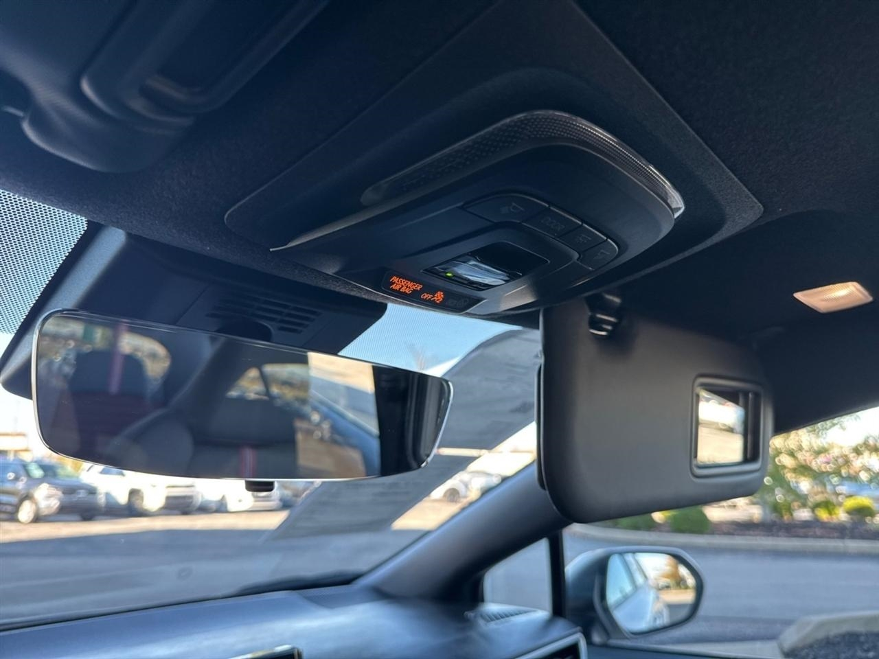 Toyota Corolla SE CVT (Natl) 2025