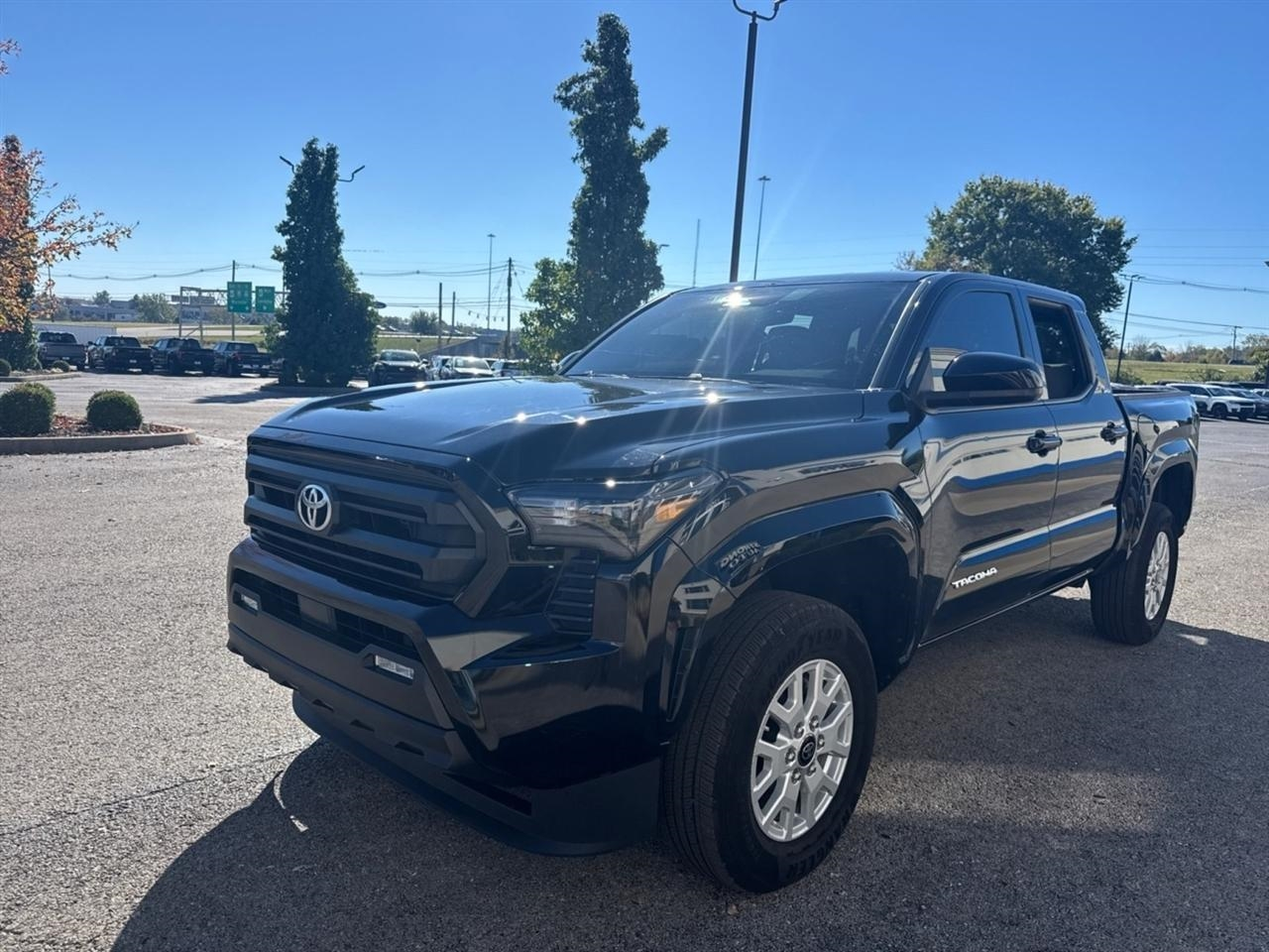 Toyota Tacoma 4WD TRD Off Road Double Cab 5' Bed MT (Natl) 2025