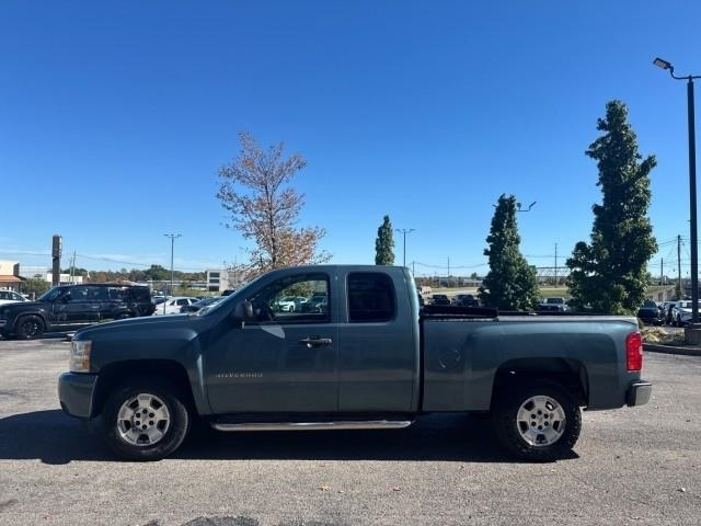 Chevrolet Silverado 1500 4WD Ext Cab 143.5" Work Truck 2011